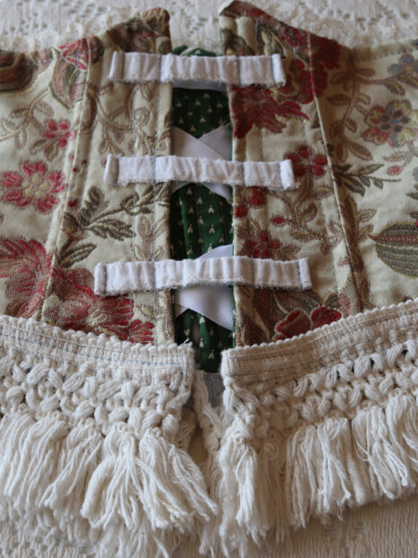 Gold Fringe Clouds Waist Cincher Corset